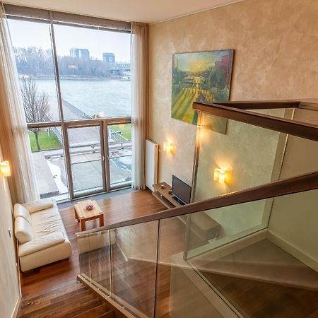 ברטיסלאבה Luxury With Danube River View מראה חיצוני תמונה