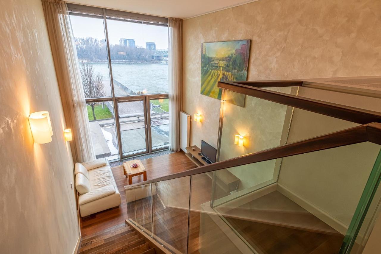 ברטיסלאבה Luxury With Danube River View מראה חיצוני תמונה